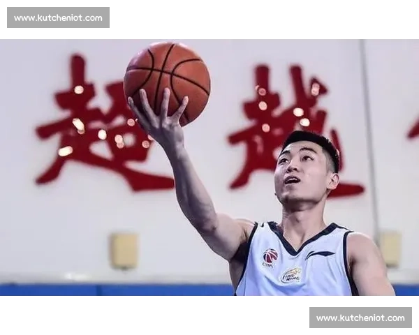 落户济南！高诗岩官宣山东新身份，辽宁男篮痛失核心