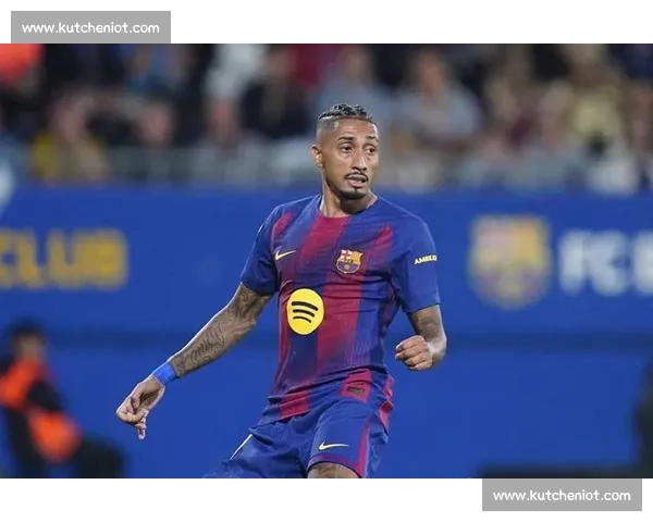 巴萨新赛季战术革命：尼科 + 亚马尔双翼闪电战，拉菲尼亚前腰掌控全局