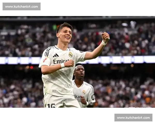 居勒尔爆发！皇马新核 10 场 8 首发，马卡：他已不可或缺